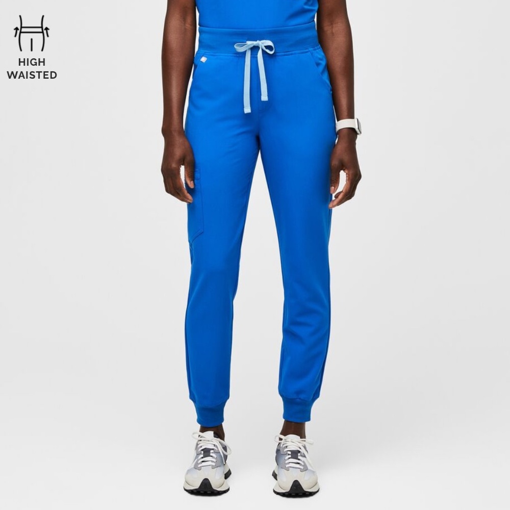 Figs jogger scrubs